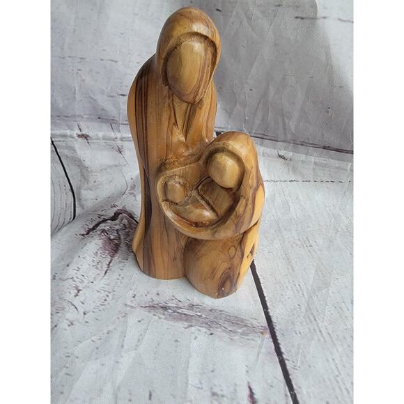 Holy Family Olive Wood Joseph Mary Baby Jesus 5in Hand Carved Religious Figurine - Picture 2 of 8